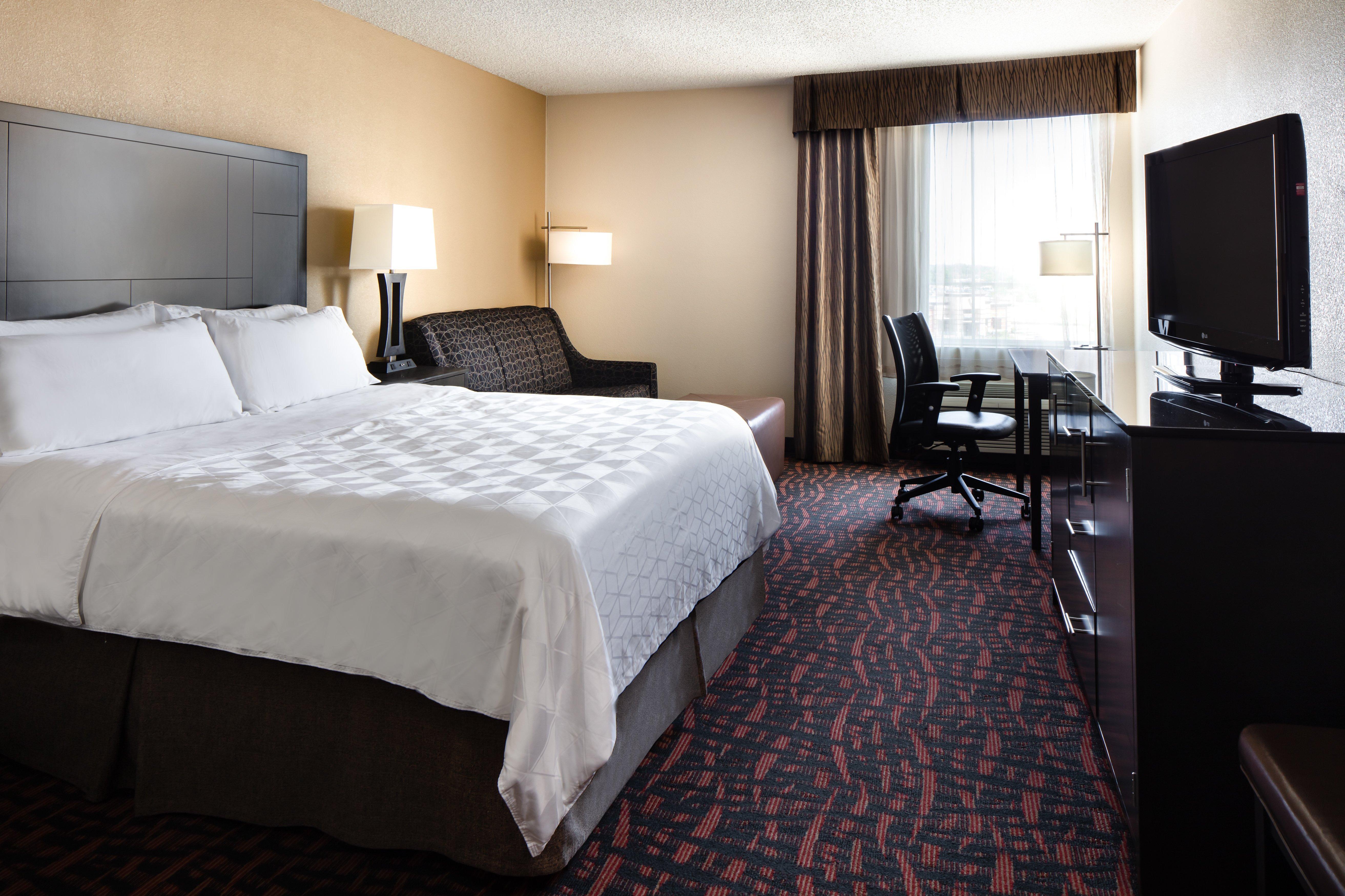 Hotel East I-35 By Ihg Wichita