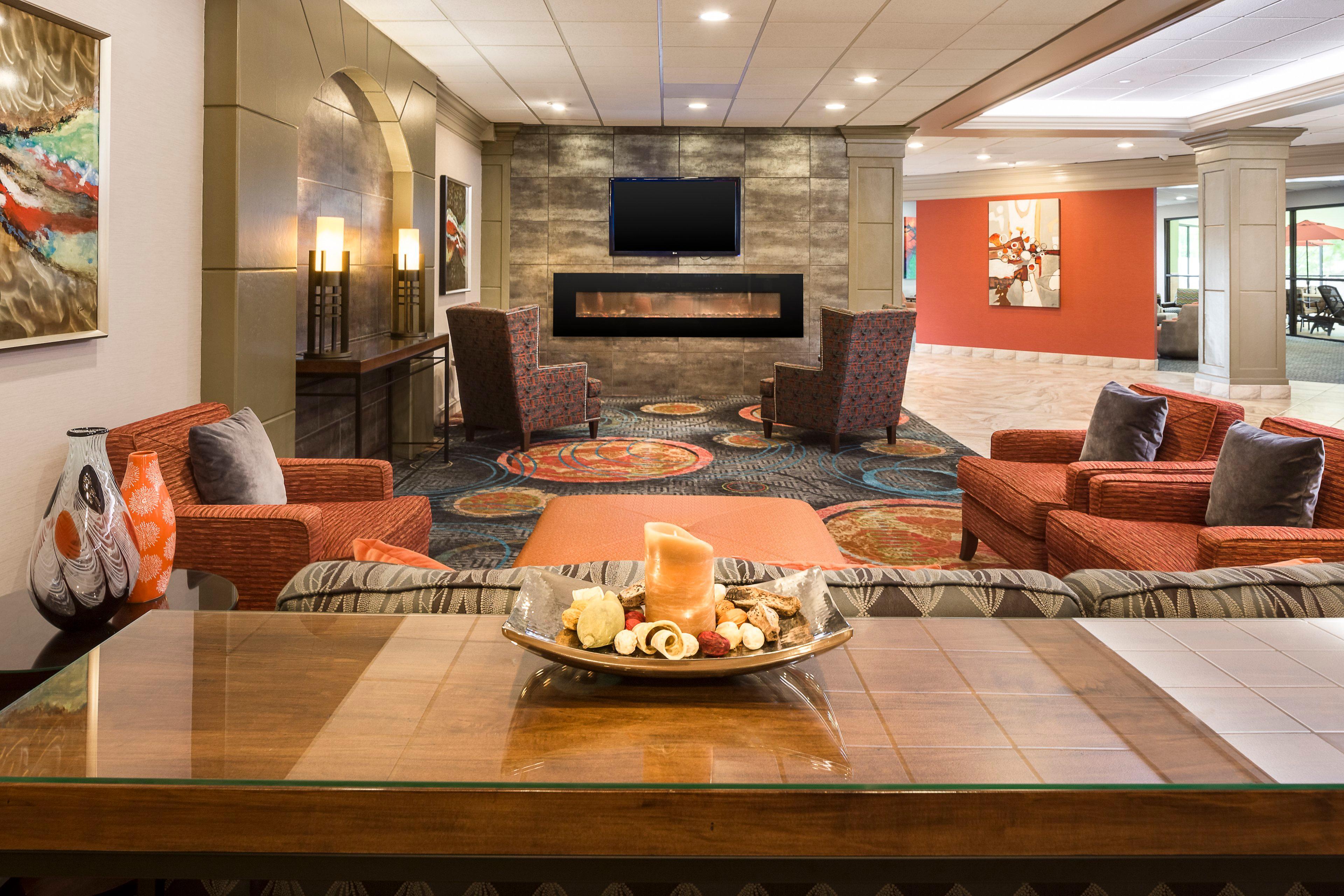 East I-35 By Ihg Wichita