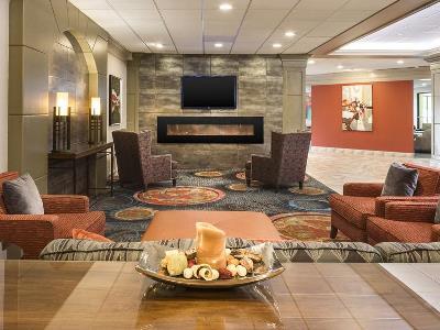 Hotel East I-35 By Ihg Wichita